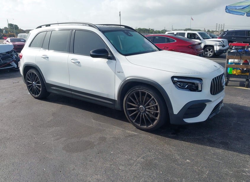 2022 Mercedes-Benz Amg Glb 35 2.0L (VIN: W1N4M5BB0NW232788)