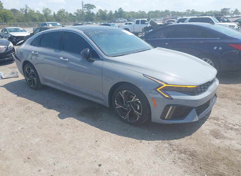 2025 Kia K5 2.5L photo