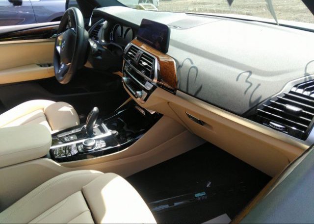 2021 BMW X3(VIN: 5UXTY5C0XM9G03698
