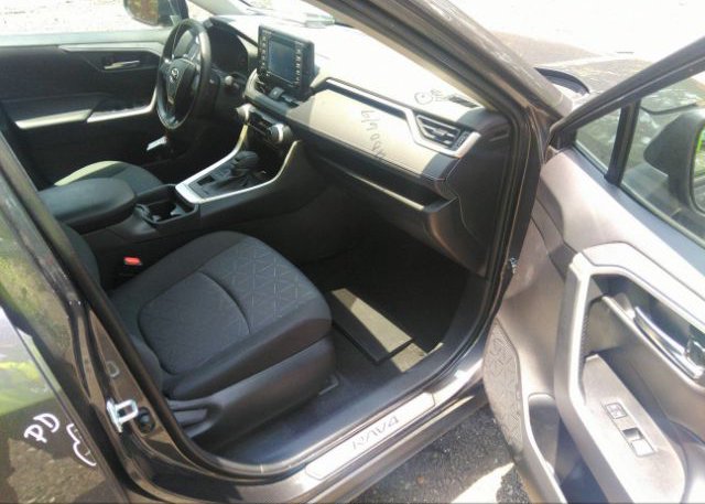 2021 TOYOTA RAV4(VIN: 2T3P1RFVXMW238541