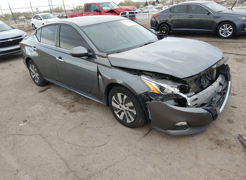 2019 Nissan Altima 2.5L photo