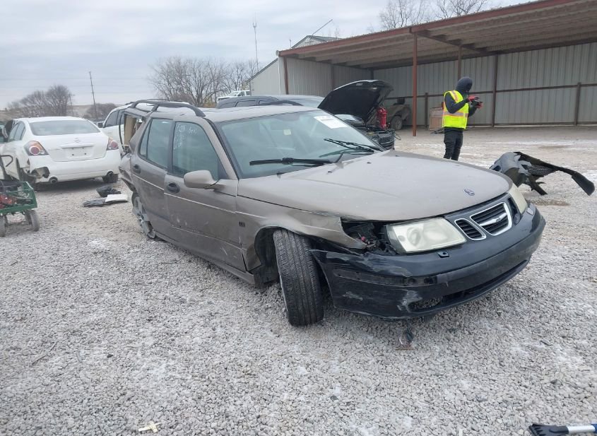 2004 SAAB 9-5 AERO photo