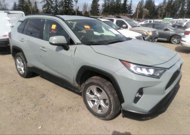 2021 TOYOTA RAV4 (VIN: 2T3P1RFV7MW156900)