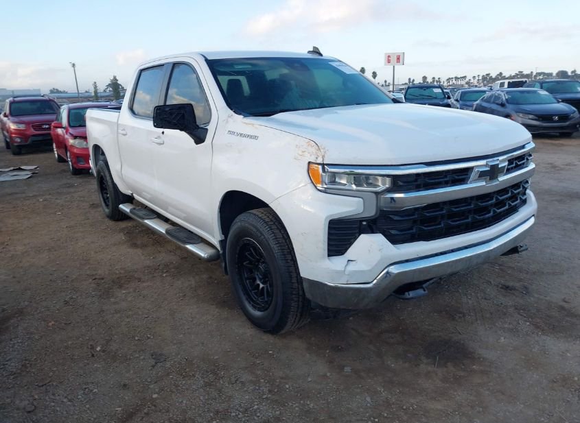 2023 CHEVROLET SILVERADO 1500 2WD SHORT BED LT photo