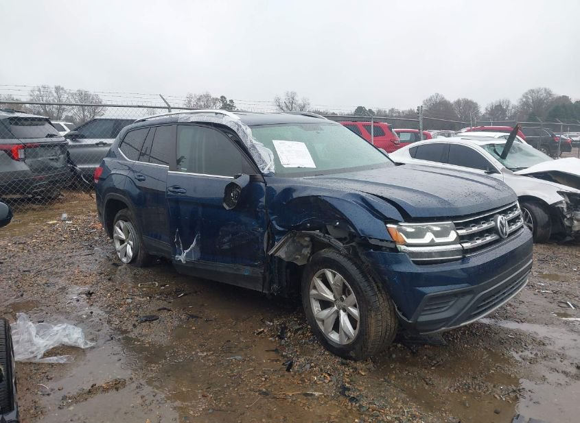 2018 VOLKSWAGEN ATLAS 3.6L V6 S photo