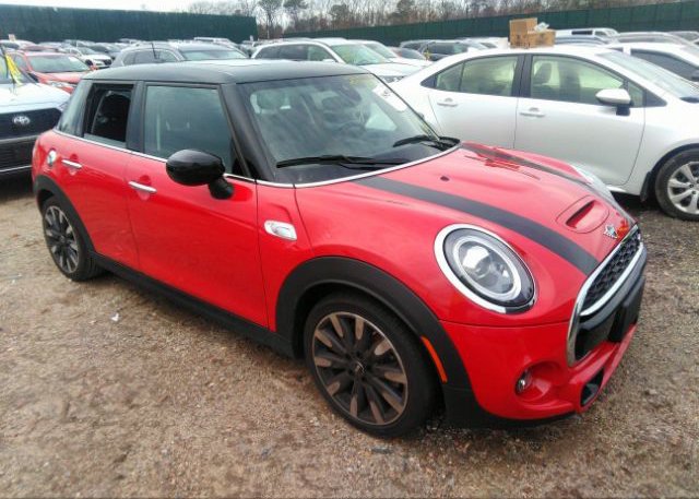 2021 MINI HARDTOP 4 DOOR (VIN: WMWXU9C04M2P22243)