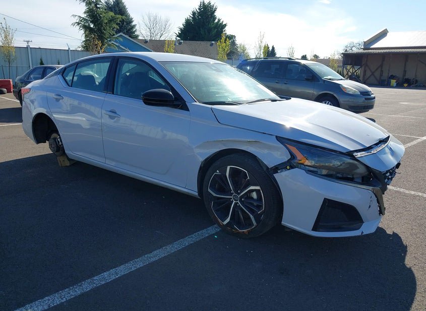 2024 Nissan Altima 2.5L photo