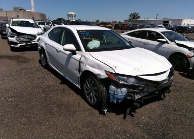 2021 TOYOTA CAMRY (VIN: 4T1C11BK7MU029598)