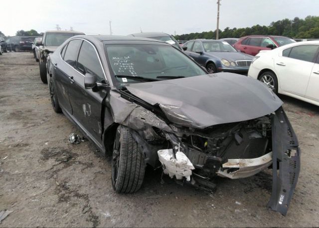 2021 TOYOTA CAMRY (VIN: 4T1K61AK5MU412275)