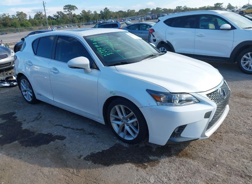 2017 LEXUS CT 200H photo