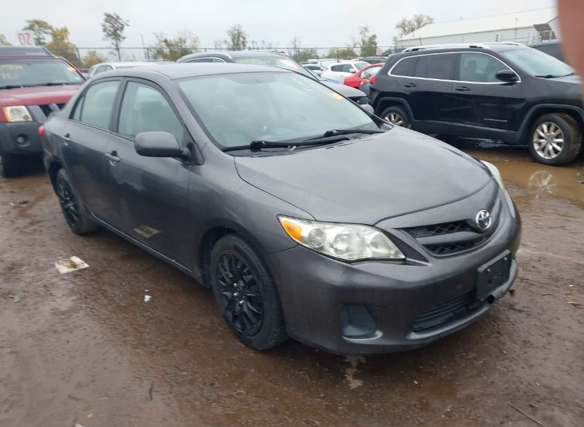 2012 TOYOTA COROLLA LE photo