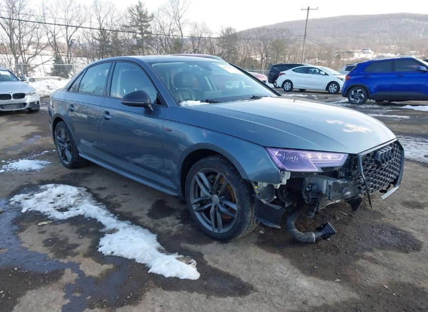 2017 AUDI A4 2.0T SEASON OF AUDI PREMIUM photo