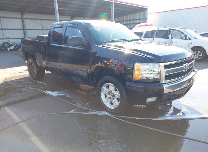 2007 CHEVROLET SILVERADO 1500 LT1 photo