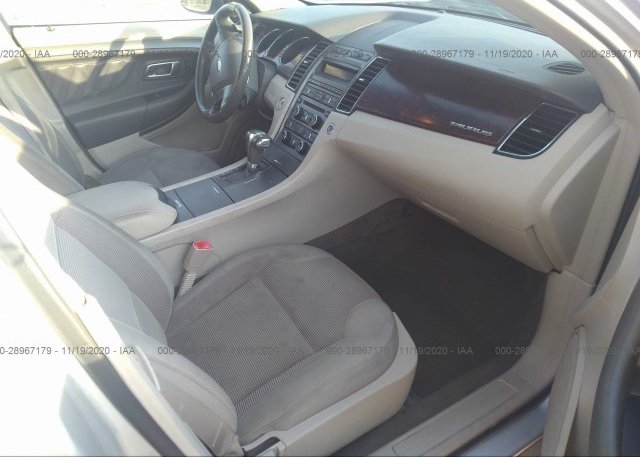 пригнать из сша 2011 FORD TAURUS 1FAHP2EW2BG107820