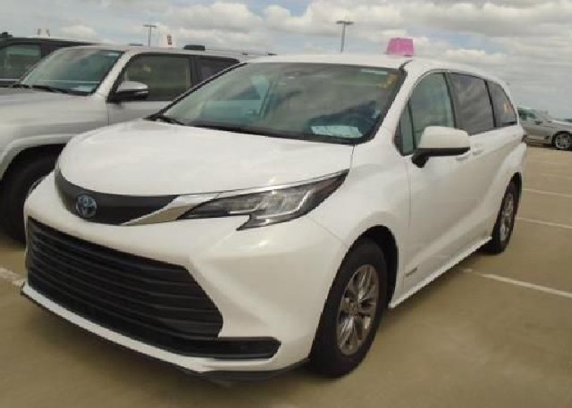 2021 TOYOTA SIENNA (VIN: 5TDKRKEC4MS015830)