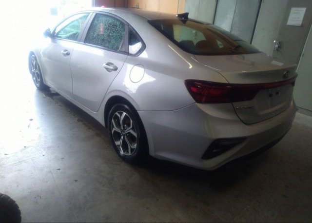 2021 KIA FORTE(VIN: 3KPF24AD8ME348445