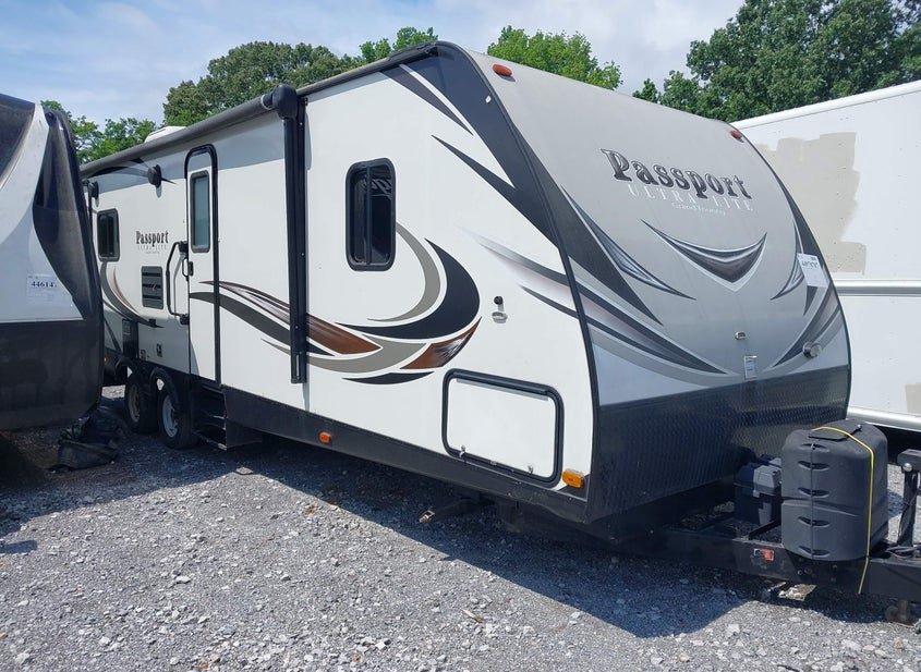 2018 Keystone Travel Trlr photo