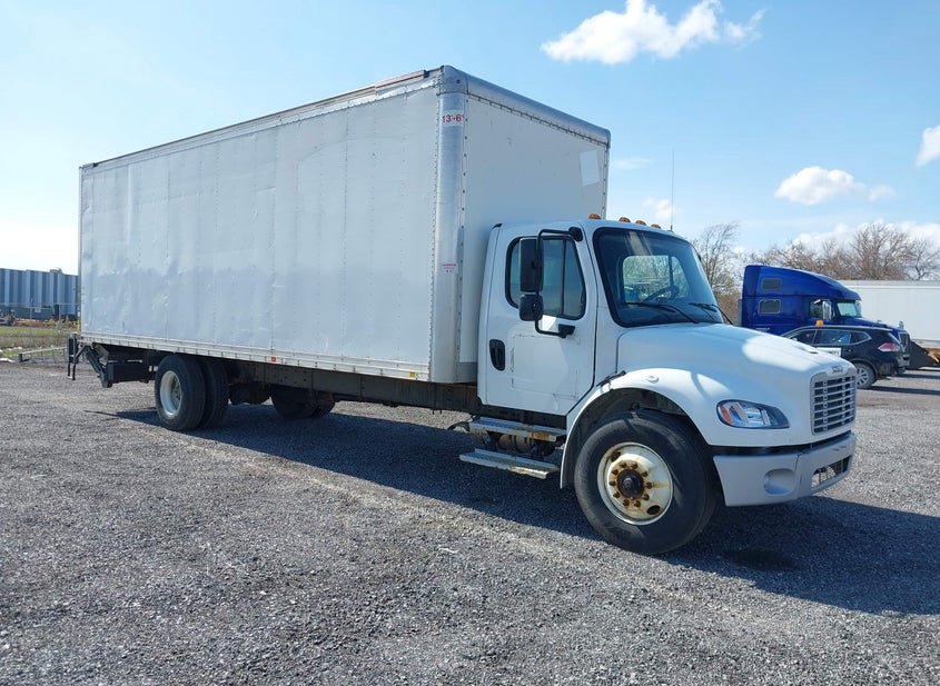 2021 Freightliner M2 106 photo