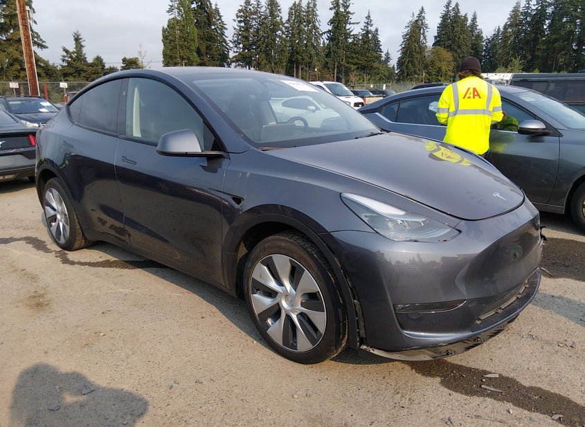 2023 Tesla Model Y EL (VIN: 7SAYGDEE5PF960083)
