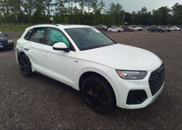 2022 AUDI Q5 (VIN: WA1FAAFY7N2043024)