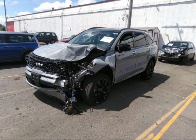 2022 KIA SORENTO(VIN: 5XYRKDLF4NG144628