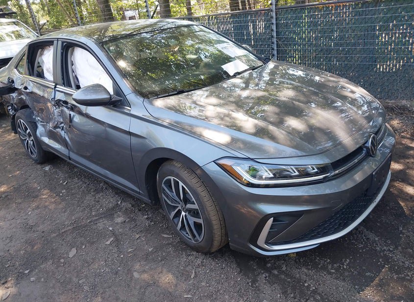 2026 Volkswagen Jetta 1.5L I-4 DI, DOHC, VVT, TURBO, REGUL photo