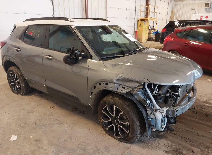 2025 CHEVROLET TRAILBLAZER AWD ACTIV photo