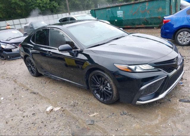 2022 TOYOTA CAMRY (VIN: 4T1K61AK0NU026638)