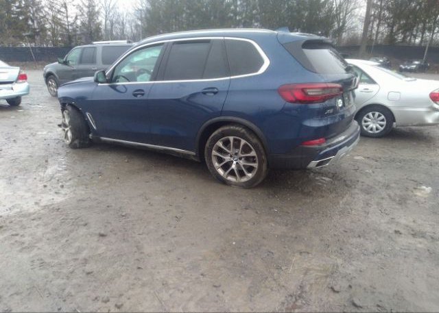 2022 BMW X5(VIN: 5UXCR6C09N9L07220