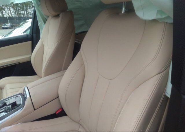 2022 BMW X5(VIN: 5UXCR6C09N9L07220
