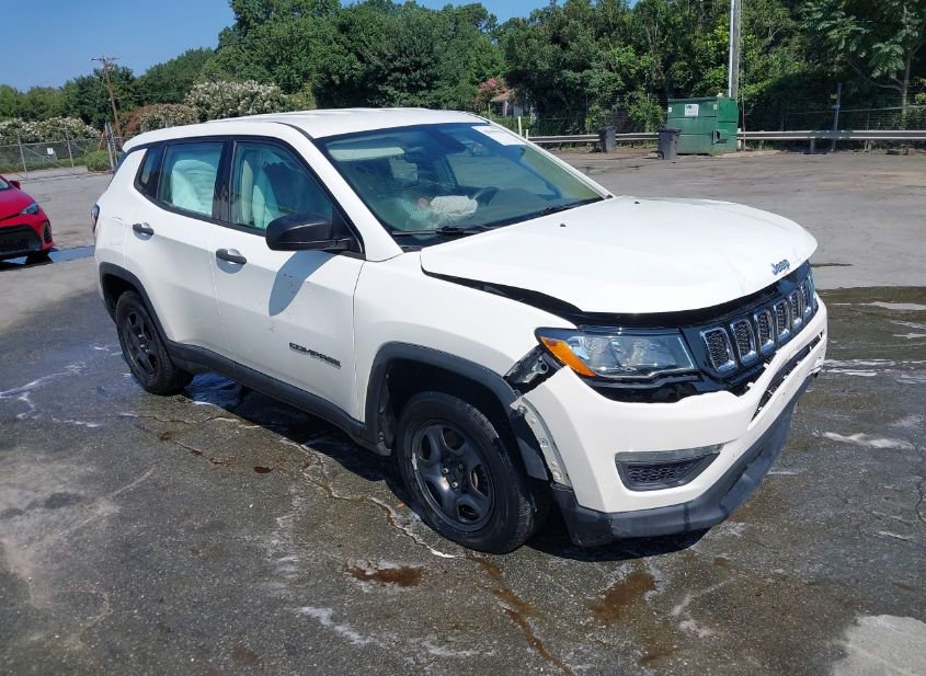 2018 JEEP COMPASS SPORT FWD photo
