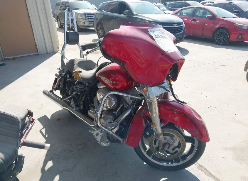 2012 HARLEY-DAVIDSON FLHX STREET GLIDE photo