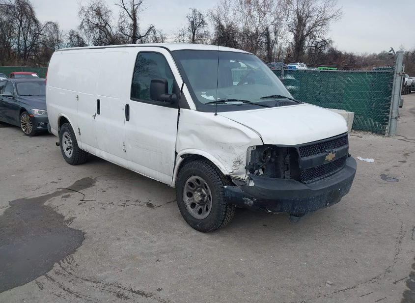 2014 CHEVROLET EXPRESS 1500 WORK VAN photo