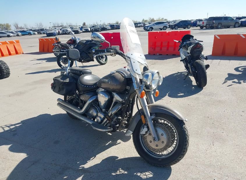 2003 YAMAHA XV1600 AT photo