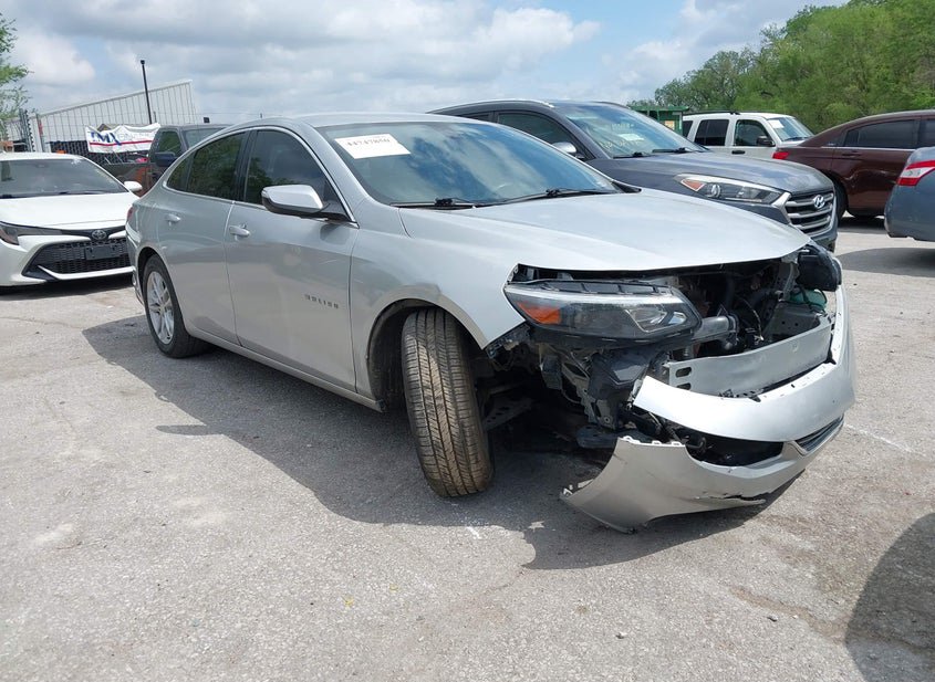 2016 CHEVROLET MALIBU 1LT photo