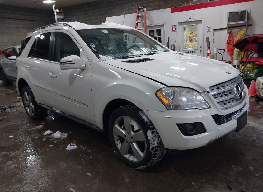 2011 MERCEDES-BENZ ML 350 4MATIC photo
