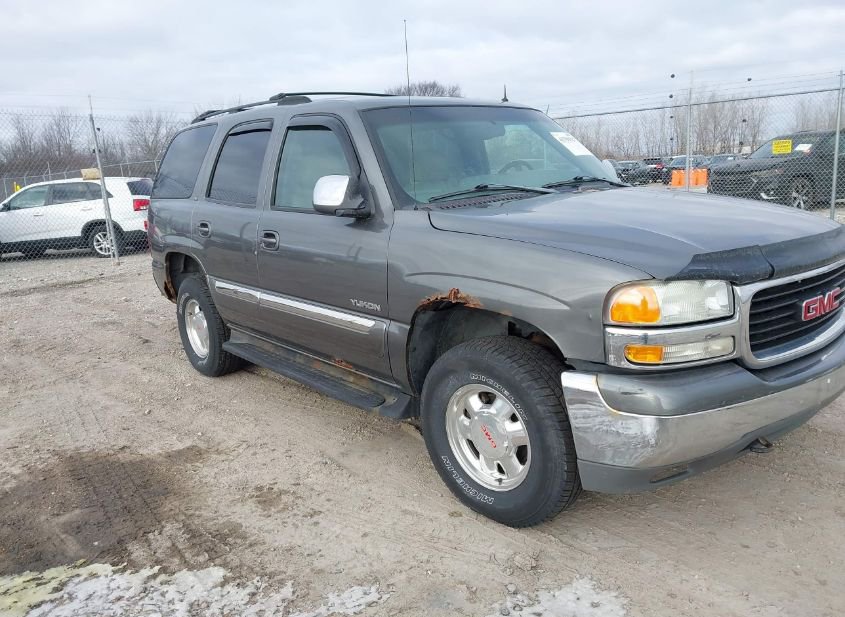 2002 GMC YUKON SLT photo