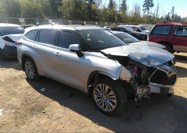 2021 TOYOTA HIGHLANDER (VIN: 5TDEBRCH3MS066521)