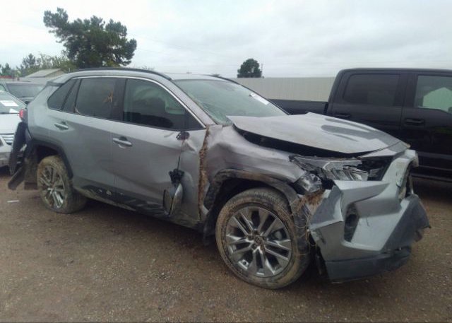 2021 TOYOTA RAV4 (VIN: 2T3C1RFV8MC111593)