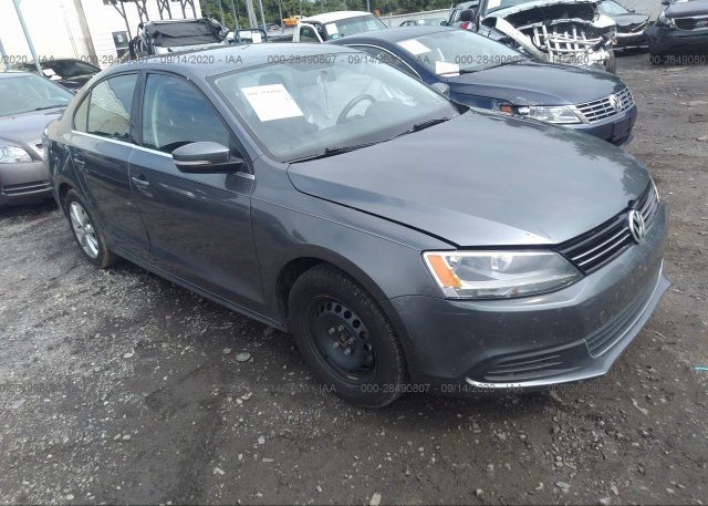 3VWD17AJ4EM370593 2014 VOLKSWAGEN JETTA SEDAN