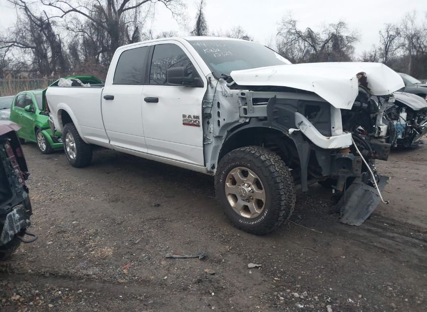 2016 RAM 2500 SLT photo