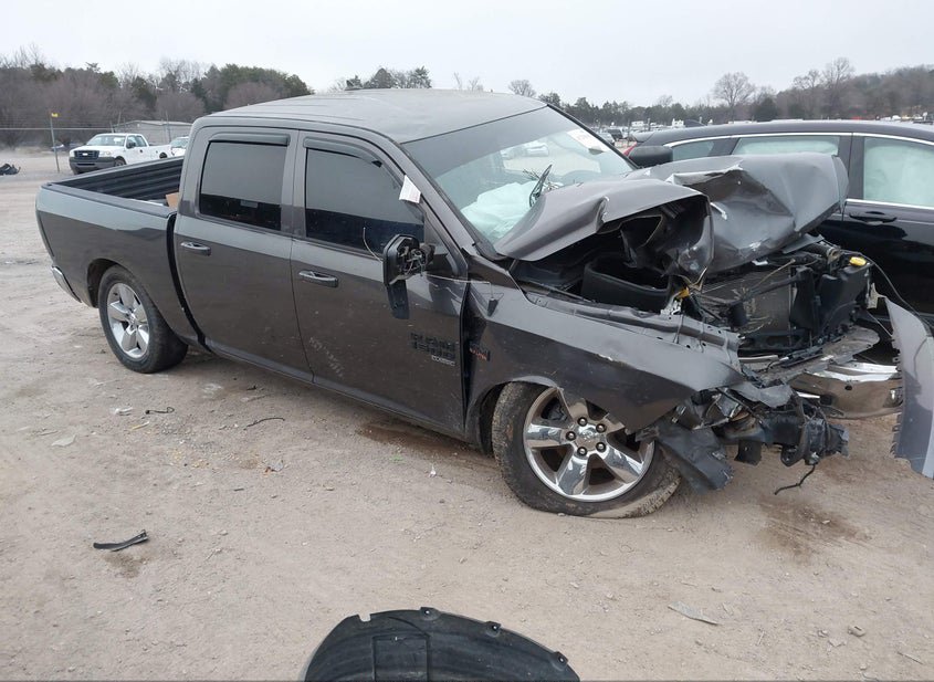 2019 Ram 1500 Classic 5.7L photo