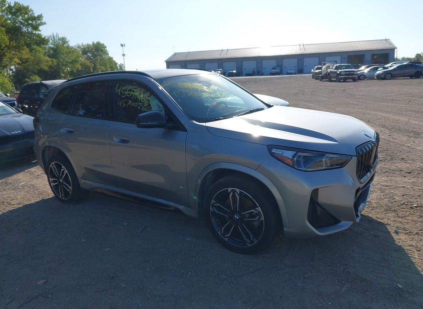 2023 BMW X1 2.0L (VIN: WBX73EF06P5W79072)