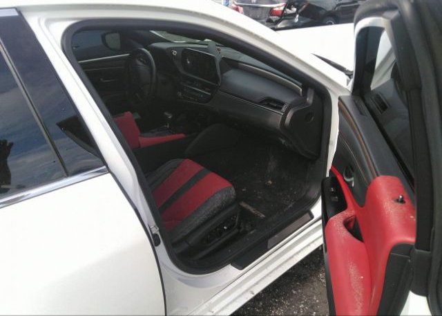 2022 LEXUS ES(VIN: 58AGZ1B13NU128530