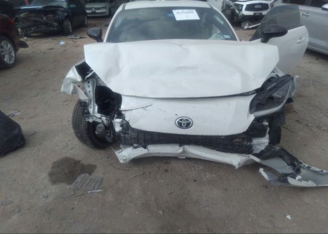 2022 TOYOTA GR86(VIN: JF1ZNBC13N8758745