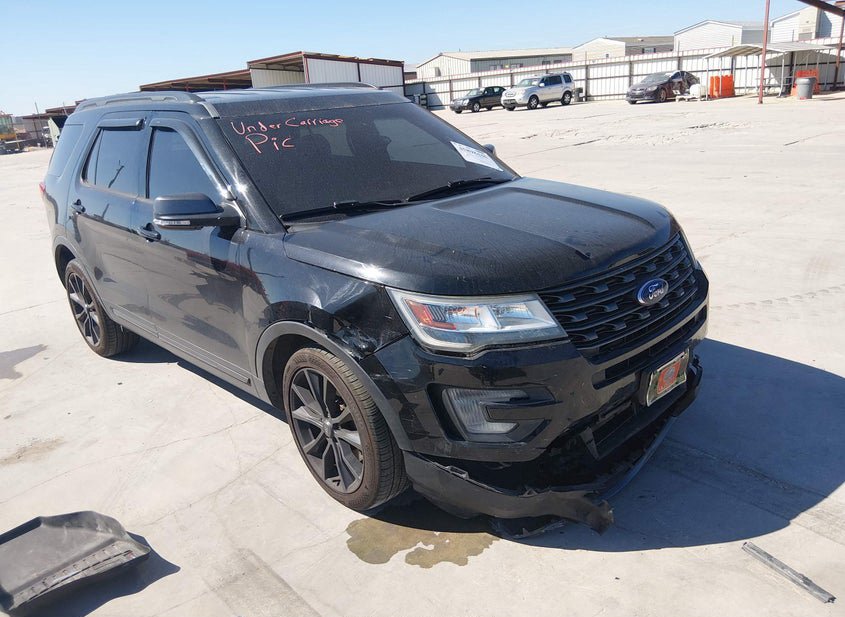 1840 Explorers Salvage 2017 Ford Explorer XLT for Sale in Dale, TX - 45898446