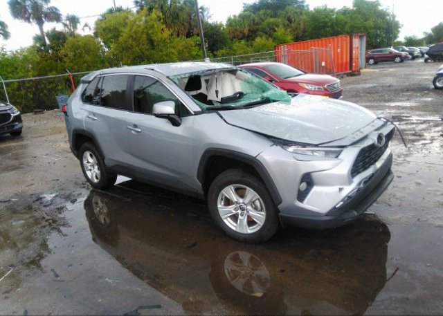 2021 TOYOTA RAV4 (VIN: 2T3W1RFV6MC140202)