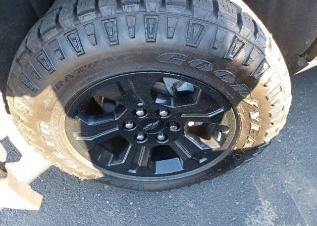2018 CHEVROLET SILVERADO 1500 VIN: 1GCVKREC9JZ351588