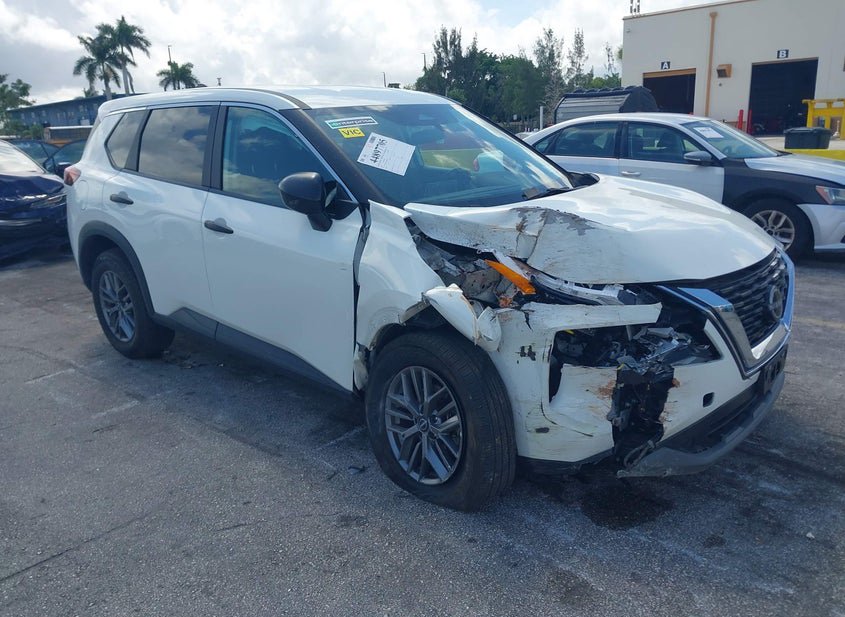 2023 Nissan Rogue 1.5L photo