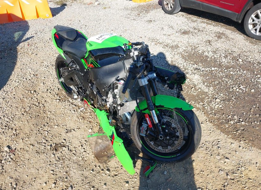 2023 Kawasaki Zx1002 4 photo